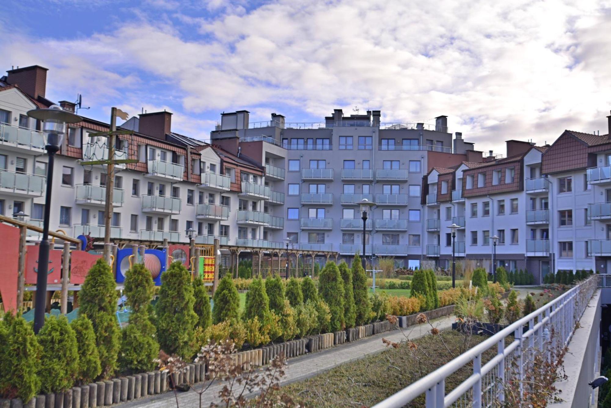Apartamenty Bryza - Kwartal Rozy Wiatrow - Garaz Swinoujscie Exterior photo